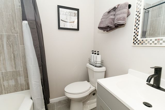 745 E Washington Street, Shreveport, LA 71104