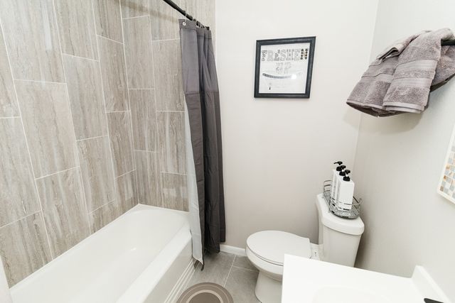 745 E Washington Street, Shreveport, LA 71104