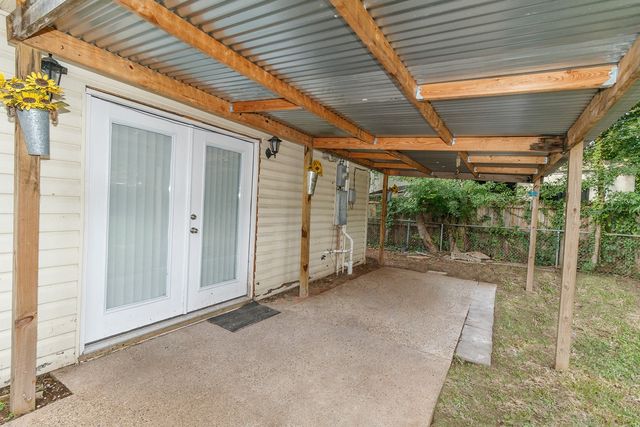 745 E Washington Street, Shreveport, LA 71104