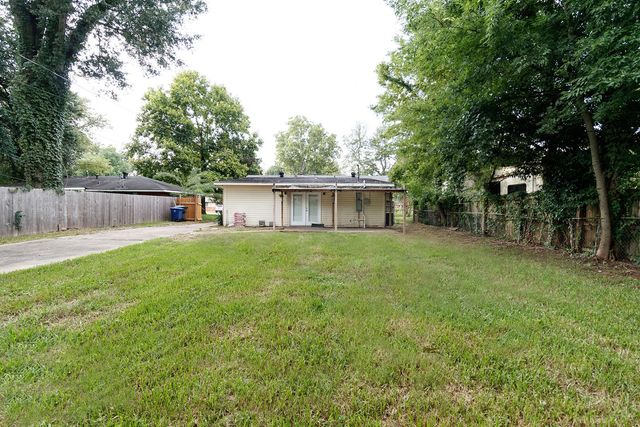745 E Washington Street, Shreveport, LA 71104