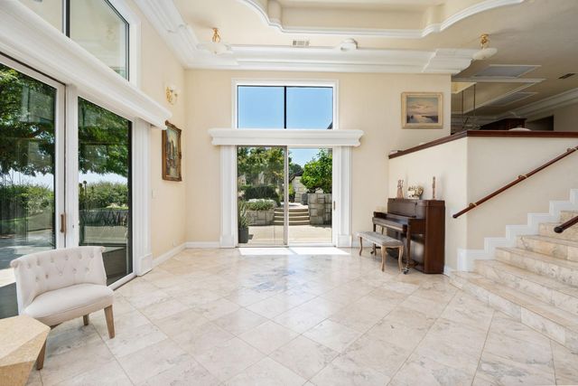 14215 Killarney Drive, Madera, CA 93636