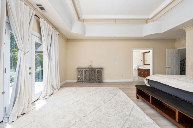 14215 Killarney Drive, Madera, CA 93636