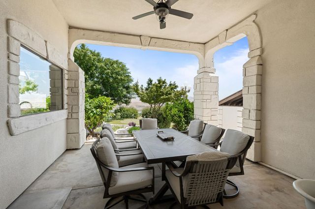 14215 Killarney Drive, Madera, CA 93636