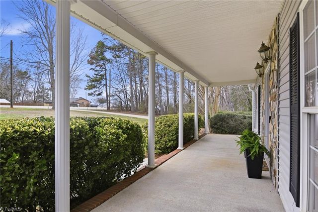 2341 NC Highway 66 S, Kernersville, NC 27284