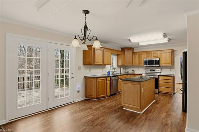 2341 NC Highway 66 S, Kernersville, NC 27284