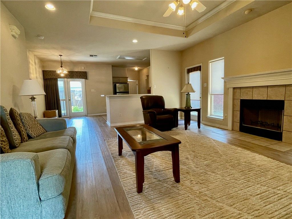7205 Mansions Dr V3, Corpus Christi, TX 78414 — photo 2