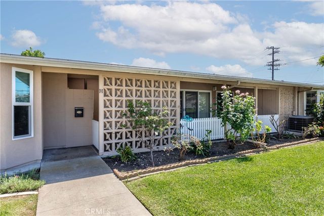 1180 Oakmont Road 51H, Seal Beach, CA 90740