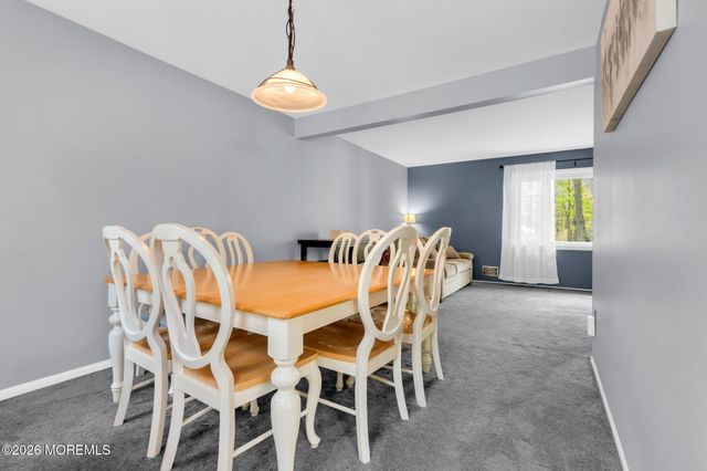 25 Sydor Avenue, Jackson, NJ 08527
