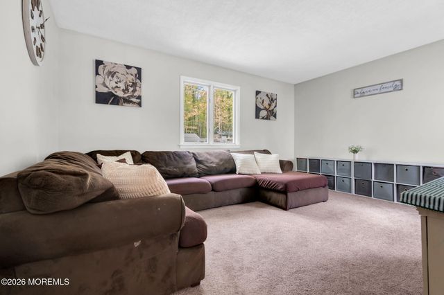 25 Sydor Avenue, Jackson, NJ 08527