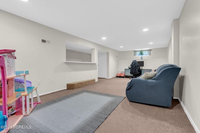 25 Sydor Avenue, Jackson, NJ 08527