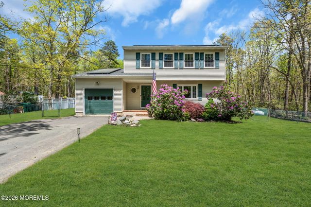 25 Sydor Avenue, Jackson, NJ 08527