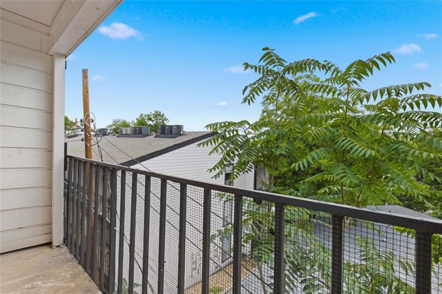 2801 Hemphill PARK A301, Austin, TX 78705