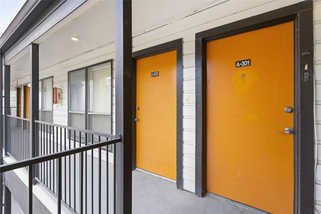 2801 Hemphill PARK A301, Austin, TX 78705