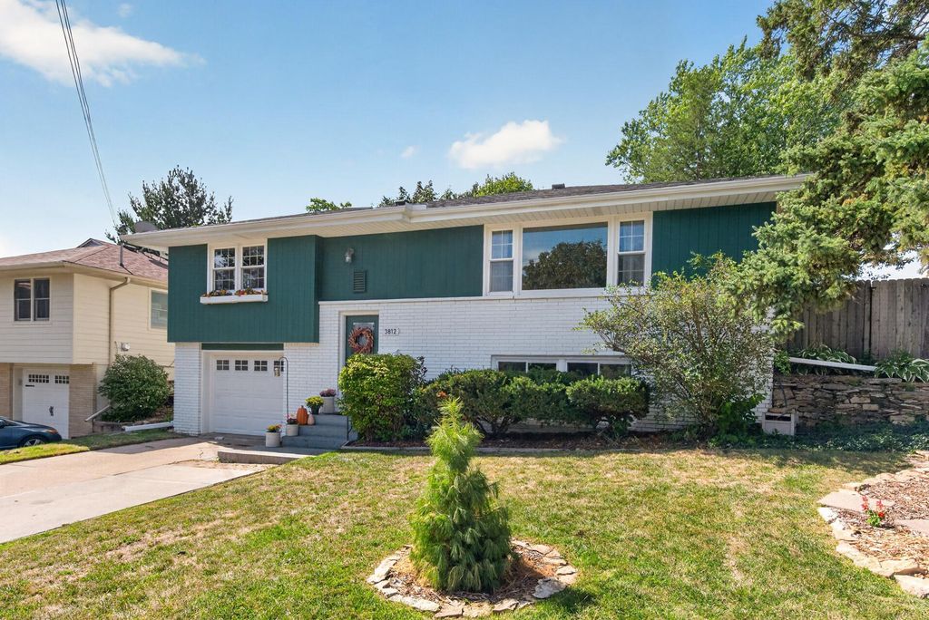 3812 Buchanan Street NE, Columbia Heights, MN 55421 — photo 3