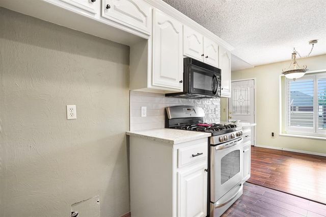 1124 SW 100th Street, Oklahoma City, OK 73139