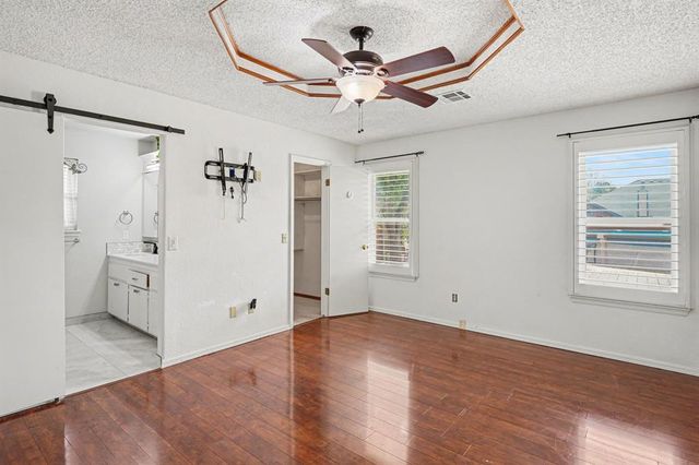 1124 SW 100th Street, Oklahoma City, OK 73139