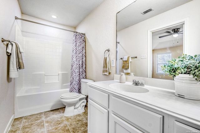 4606 Gambels Quail, Converse, TX 78109