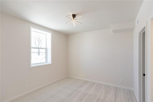 3401 W 187th Street, Overland Park, KS 66085