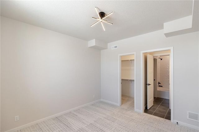 3401 W 187th Street, Overland Park, KS 66085