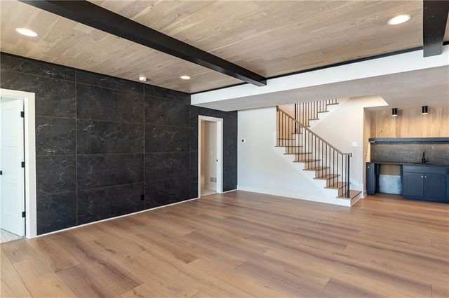 3401 W 187th Street, Overland Park, KS 66085