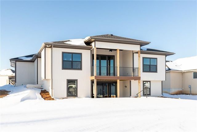 3401 W 187th Street, Overland Park, KS 66085