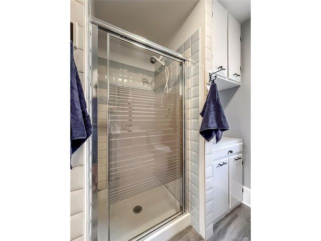 402 Sherman St, Longmont, CO 80501