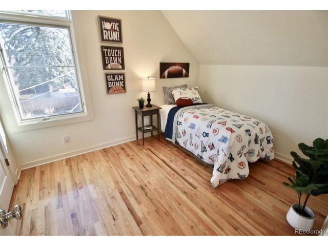 402 Sherman St, Longmont, CO 80501