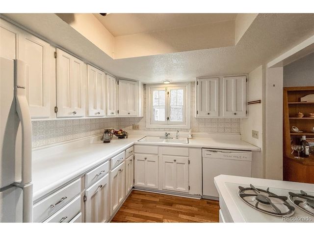 402 Sherman St, Longmont, CO 80501