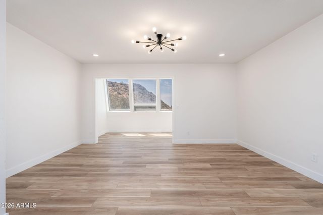 1601 W SUNNYSIDE Drive 121, Phoenix, AZ 85029