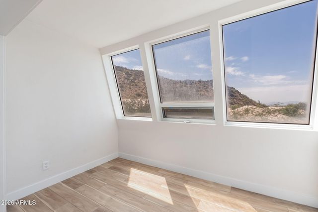 1601 W SUNNYSIDE Drive 121, Phoenix, AZ 85029