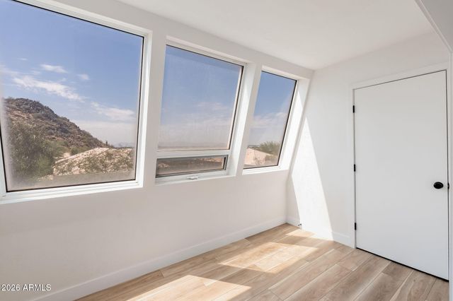 1601 W SUNNYSIDE Drive 121, Phoenix, AZ 85029