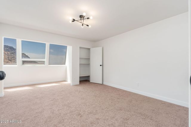 1601 W SUNNYSIDE Drive 121, Phoenix, AZ 85029