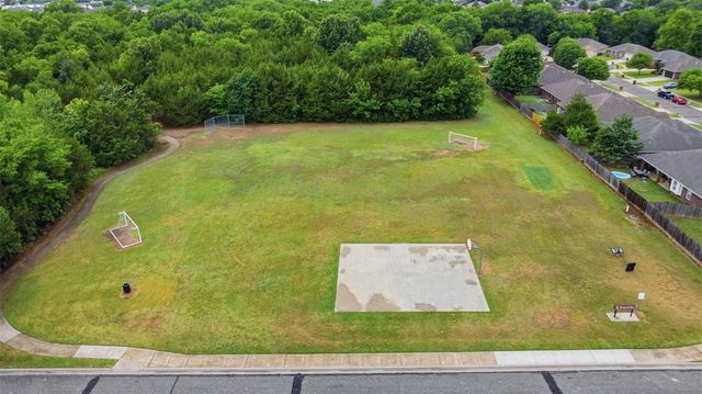 1708 Parkridge Drive, Norman, OK 73071