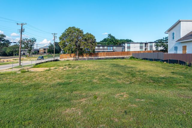 722 N Marsalis Avenue, Dallas, TX 75203