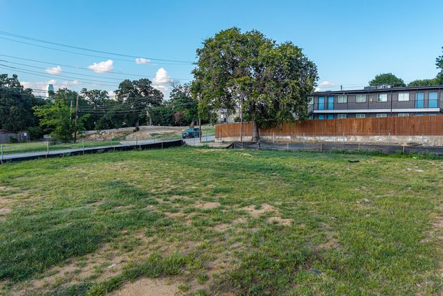 722 N Marsalis Avenue, Dallas, TX 75203