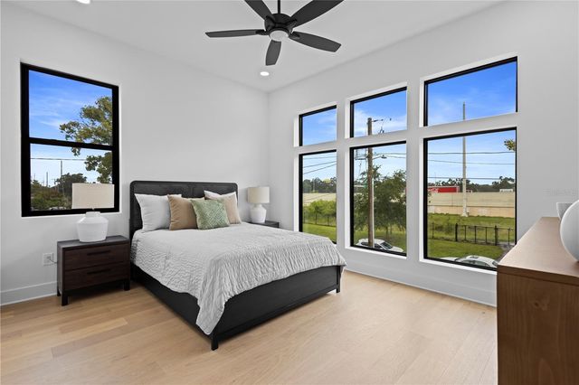 3206 W LA SALLE STREET, Tampa, FL 33607