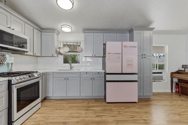 2900 Fairview Road 20, Hollister, CA 95023