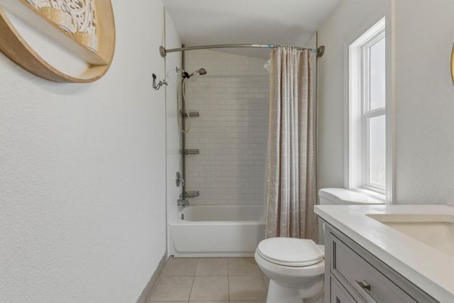 2900 Fairview Road 20, Hollister, CA 95023