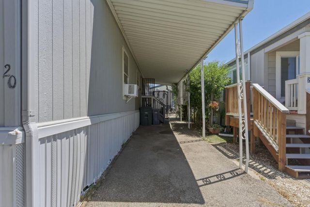 2900 Fairview Road 20, Hollister, CA 95023