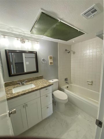 8431 Hearth Drive 23, Houston, TX 77054