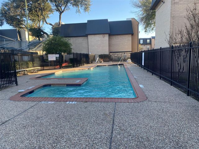 8431 Hearth Drive 23, Houston, TX 77054