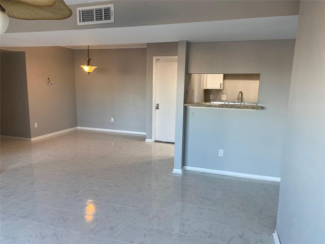 8431 Hearth Drive 23, Houston, TX 77054