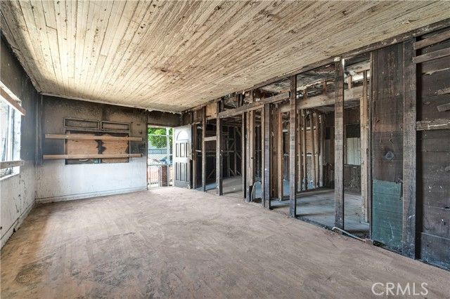 5164 Romaine Street, Los Angeles, CA 90029