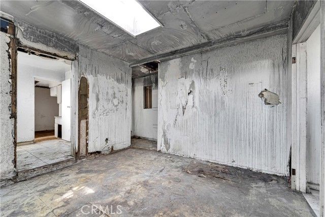 5164 Romaine Street, Los Angeles, CA 90029