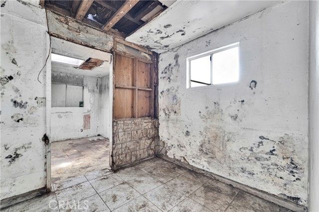 5164 Romaine Street, Los Angeles, CA 90029