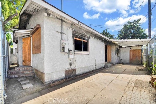 5164 Romaine Street, Los Angeles, CA 90029
