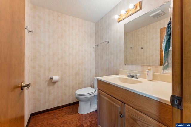 2358 Ptarmigan St NW, Salem, OR 97304