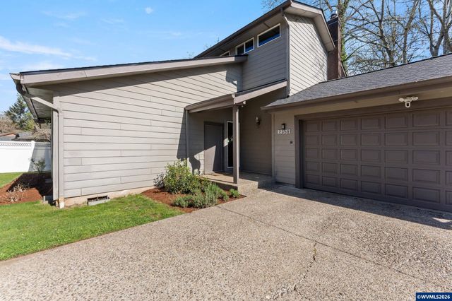 2358 Ptarmigan St NW, Salem, OR 97304
