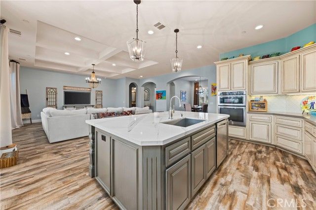 15521 Georges Letour Avenue, Bakersfield, CA 93314