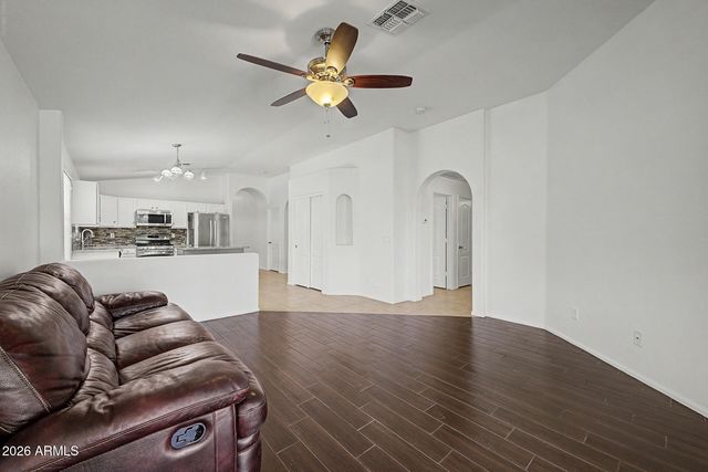 4207 E SANDY Way, Gilbert, AZ 85297